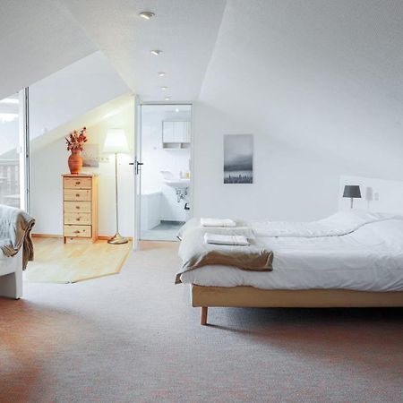 Boutique Hotel Auerhahn - 奎德林堡 外观 照片