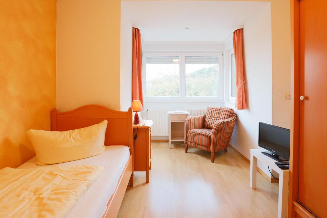 Boutique Hotel Auerhahn - 奎德林堡 外观 照片