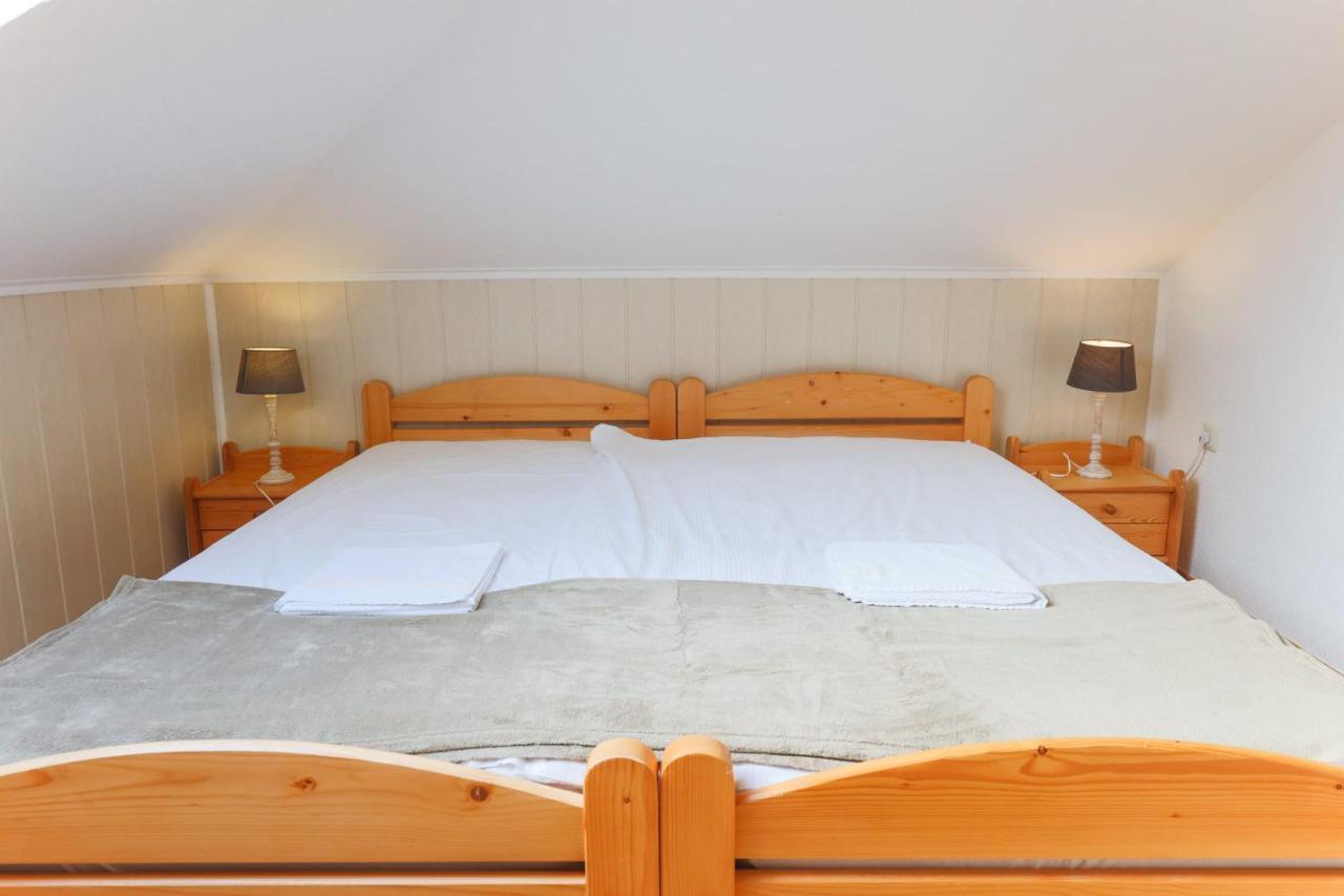 Boutique Hotel Auerhahn - 奎德林堡 外观 照片