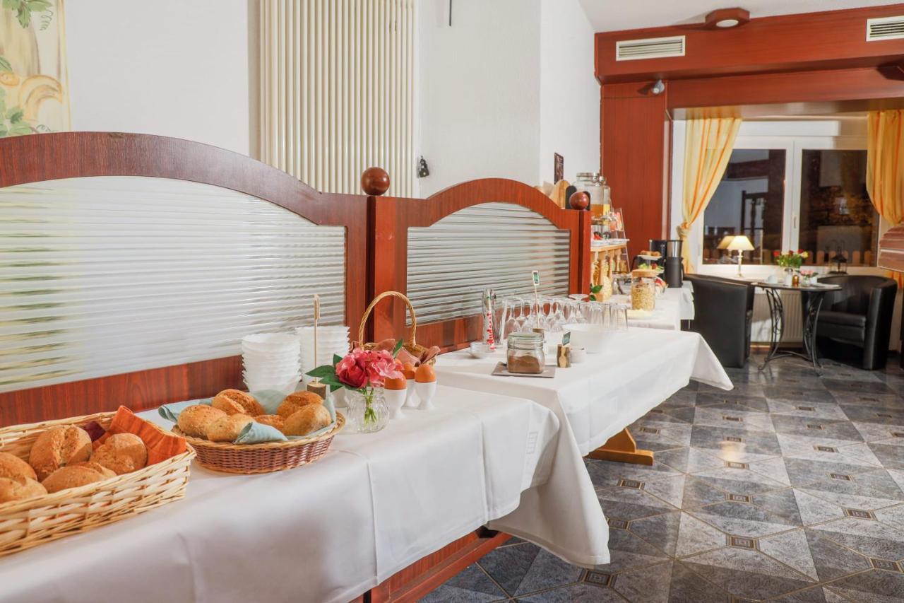 Boutique Hotel Auerhahn - 奎德林堡 外观 照片
