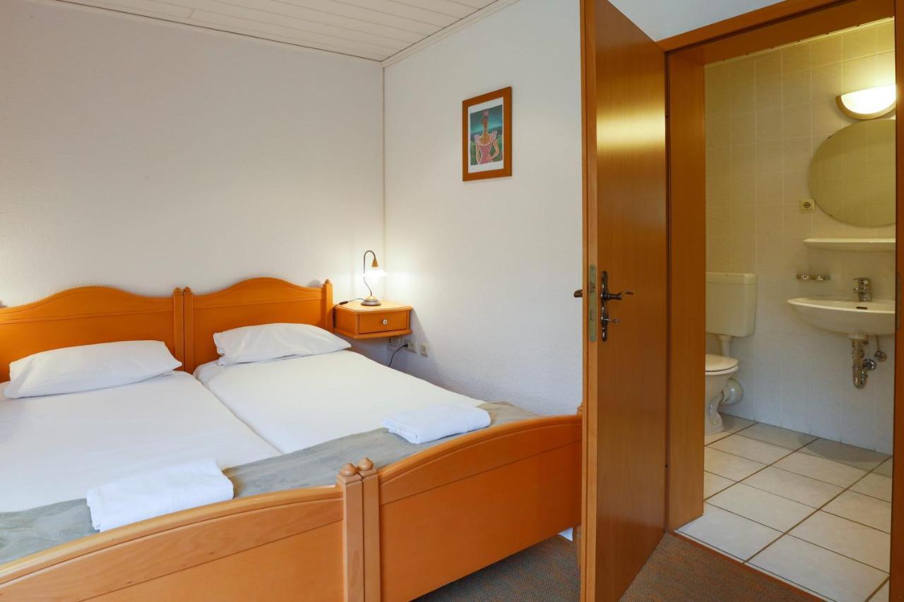 Boutique Hotel Auerhahn - 奎德林堡 外观 照片